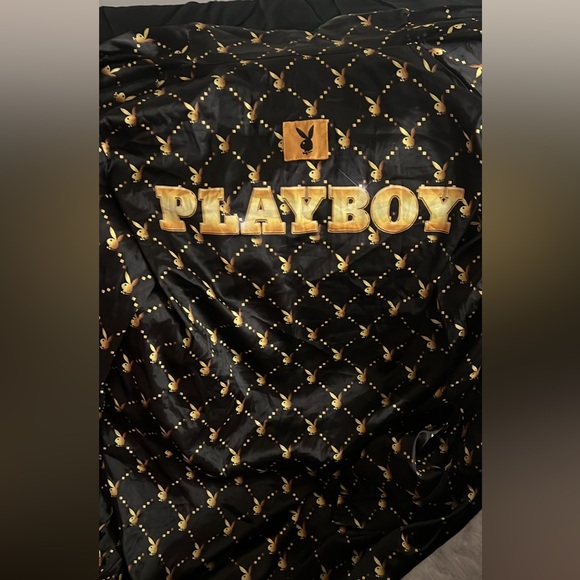 Playboy Robe - Picture 2 of 3